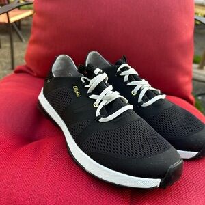 OluKai Black and White Sneakers Lightweight Knit Design